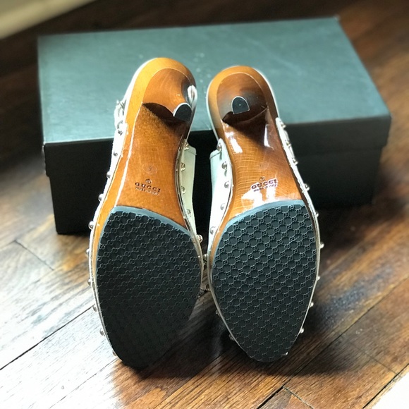 Gucci studded suede wooden heel loafer - Picture 5 of 6